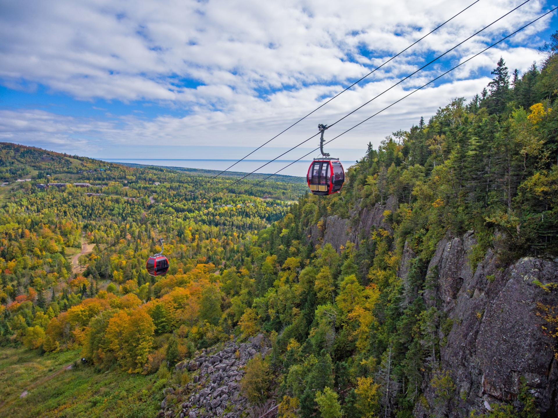 summit-express-lutsen-mountains